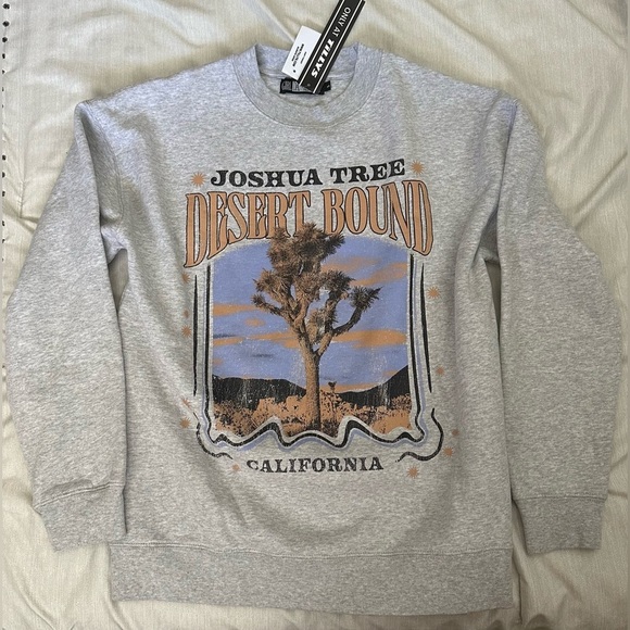 Girl Dangerous Tops - Girl Dangerous Joshua Tree Desert Bound Crewneck